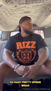 Here s a long clip showing how i convinced this girl to get into the