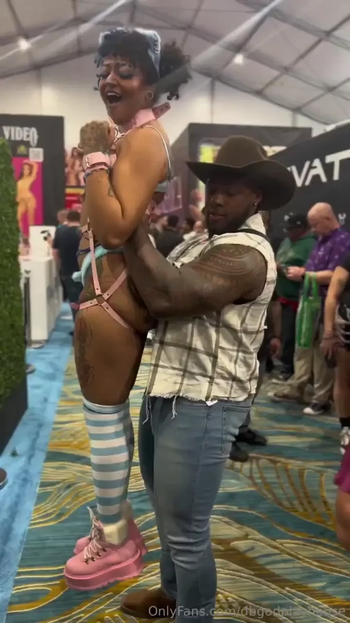 Good day everyone here s a small clip how i met this little chick don 