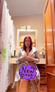 Mis amores nuev video ric en el ba o antes de una gran ducha muchas