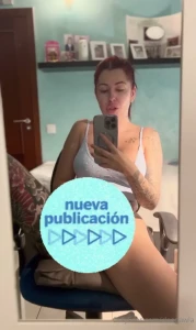 Miamor m s fuerte que nunca un mi rcoles muy en frente de un espejo