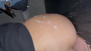 I really didn t expect hubby to cum on my butt while i was letting