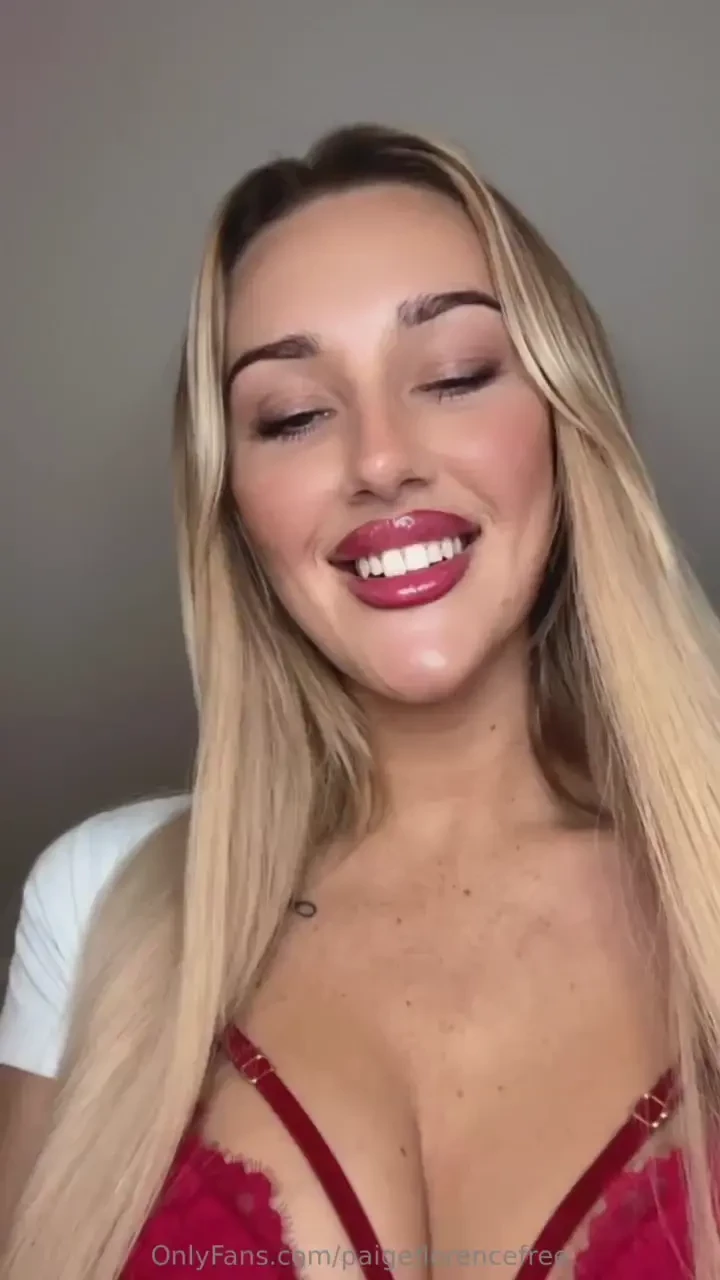 Love you he is very for some christmas content 