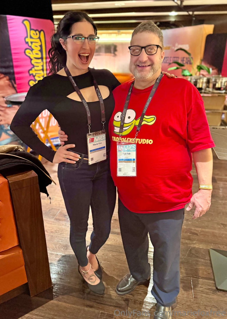 Just bumped into mrtadpole in the model lounge at the industry awards 