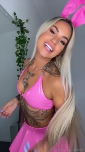 Good morning to you all and happy 1st of november just 1 month today