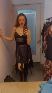 Going live tonight around 9 i love it i promise i stay long on live if