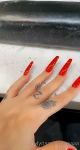 Red nails part 10
