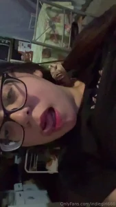 Ash me encanta mostrarte mis tetas junto a mi carita