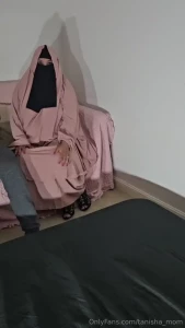 Playlist in abaya and red lingerie x squirt blowjob cowgirl doggy