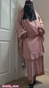 Watch bhabi fuck her married pussy imagining husband s friend he is