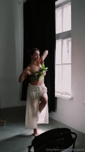 Backstage part 76