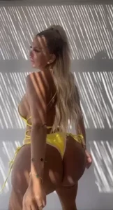 Have you already seen my hot new video from vacation text me nooow