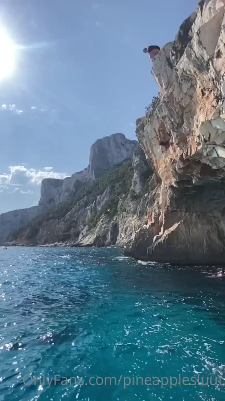 Jumping off rocks and shit yo 