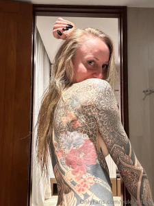 What should i wear next part 9