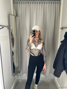 What do you think of this bra do you think it looks good on me