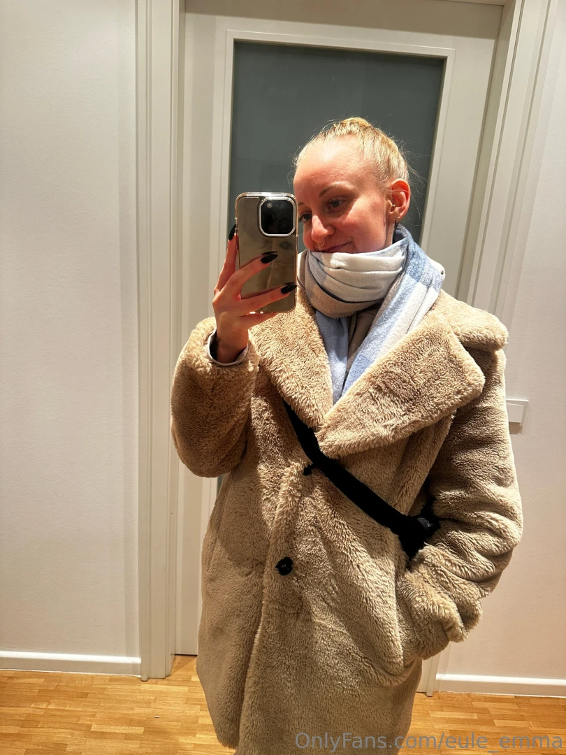 It s very cold less skin for today 