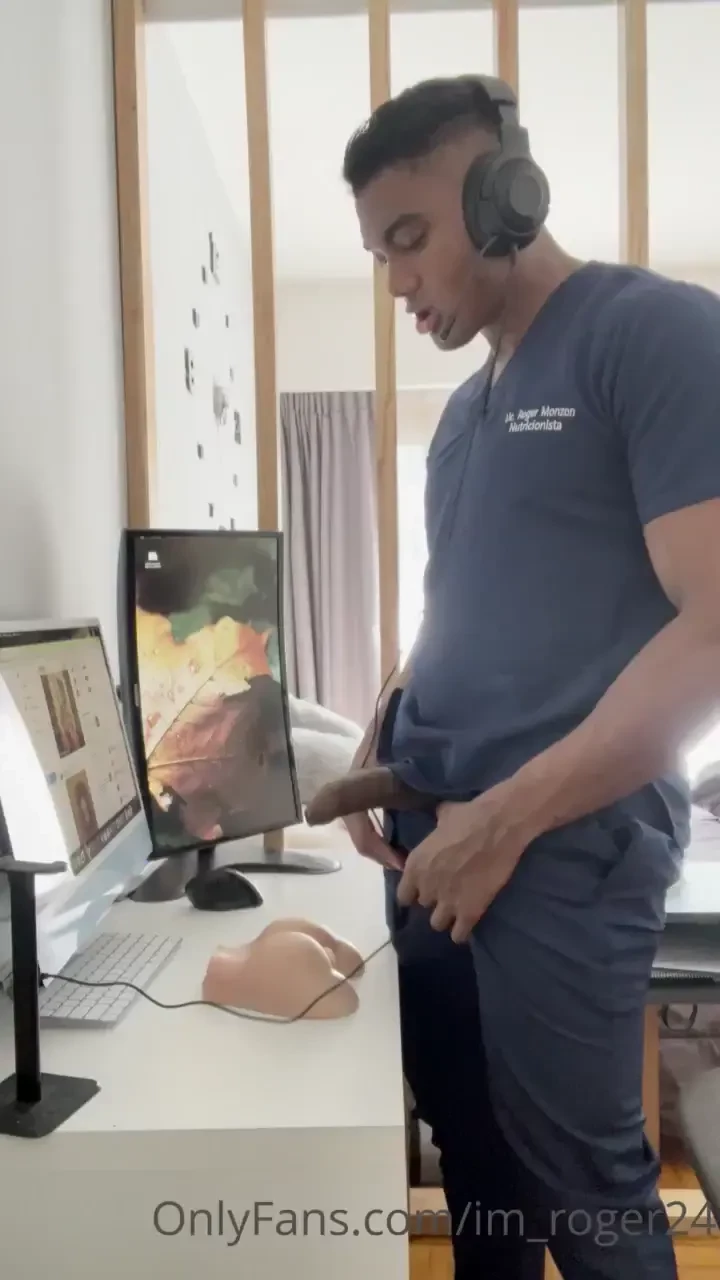 This is how i attend to my patients online 