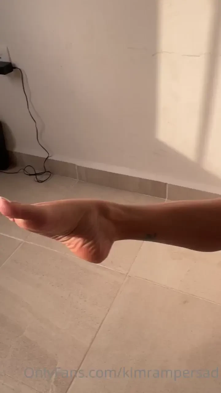 Toda todita para ustedes mis amores les gusta me regalan 100 like 