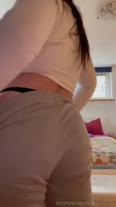 The sound of my butt cheeks clapping