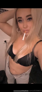 Wanna smoke together