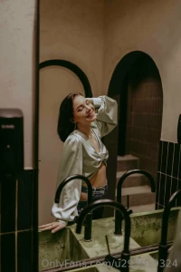 I really want to feel your hands on my hips you re getting lower and