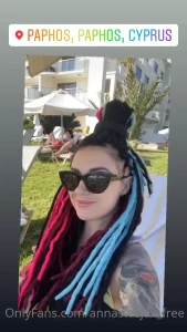 Hey guys iam on holiday so its reason why its not new photo here but i part 1