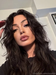 Chat with me so bored