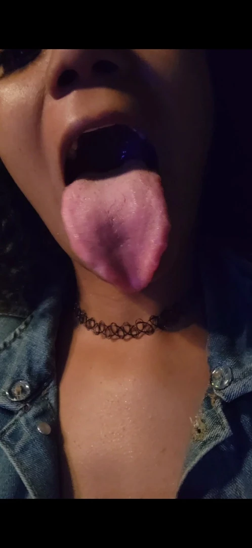 Let me lick it long tongue style 