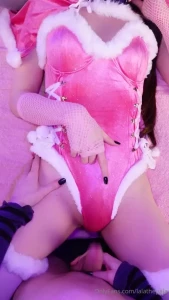 Full duo video 15 19 - big dick christmas peach is getting pounded