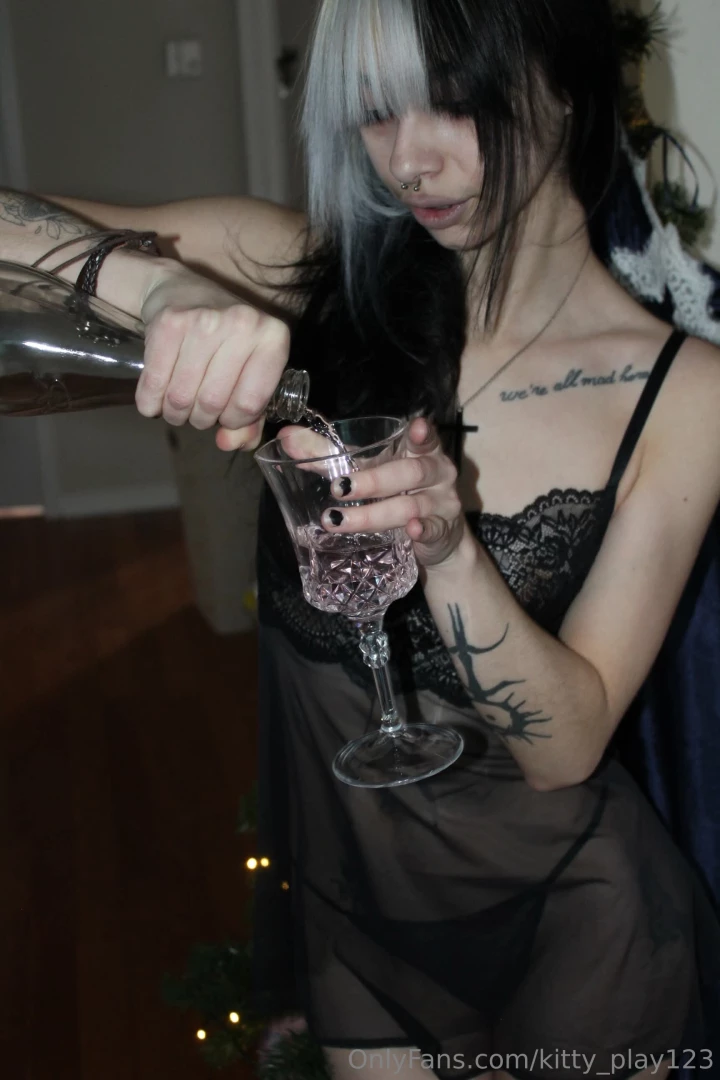 Kitty-play123 part 25 