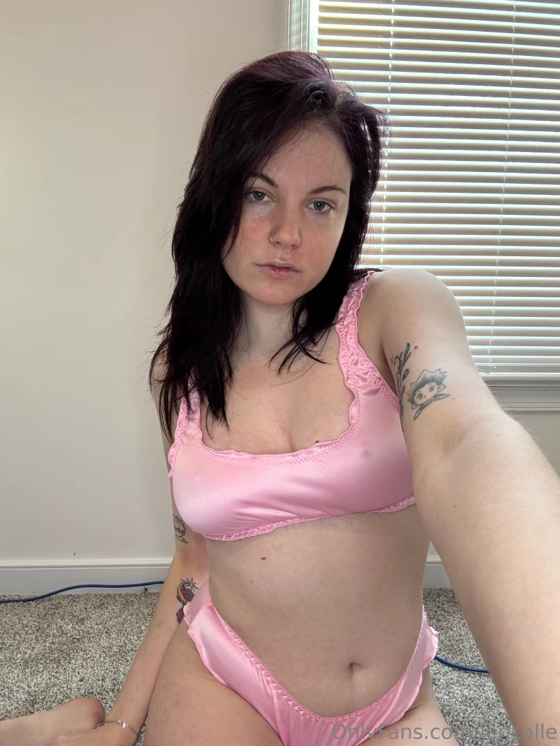 Come outside with me and let s play in the snow i hope my neighbors 