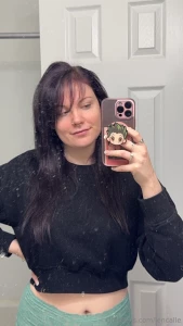 Messy mirror and i gave myself bangs part 1