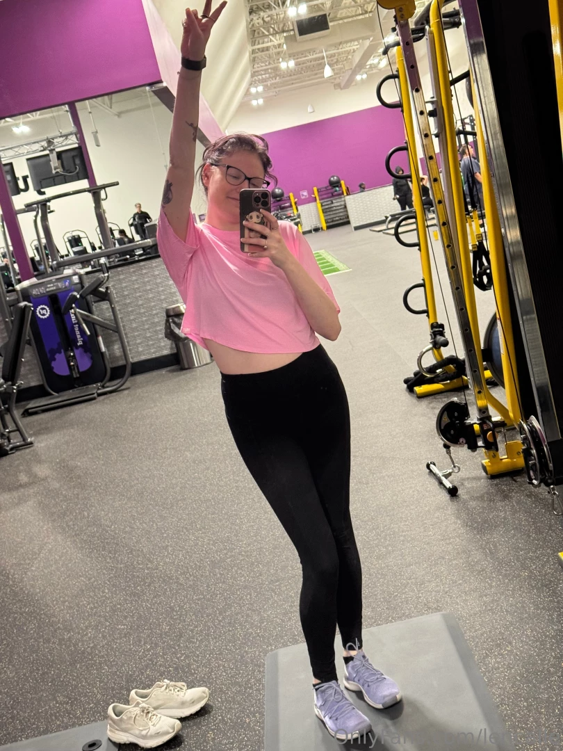 Here s one of my gym fits i ll show the rest off tonight part 1 