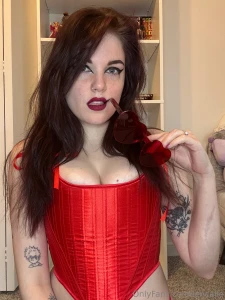 I really love how this corset makes my tits look part 15