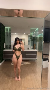 You think this is my color part 1