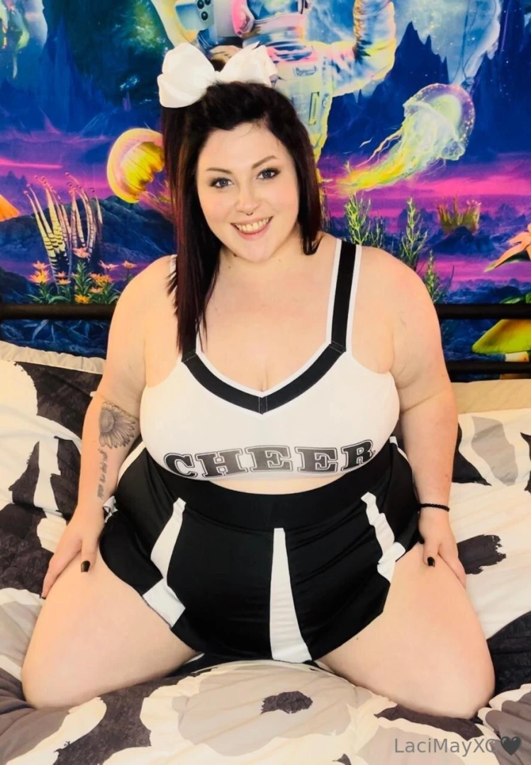 You in need of a big tittied milf 