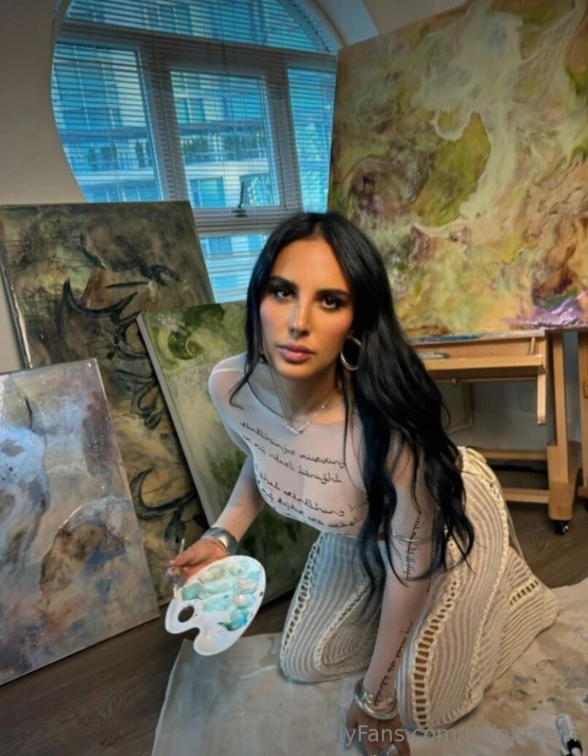 Giving you a glimpse of my artistic side 