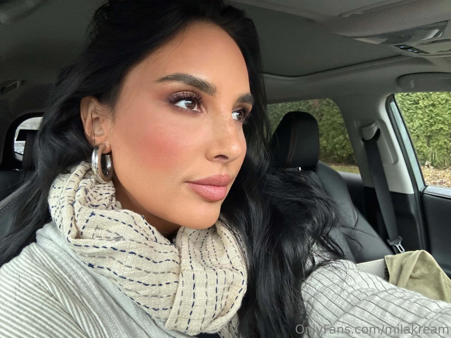 Somewhere between overthinking and dreaming 