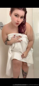 Should i do a lingerie shoot