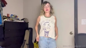 Bossy babysitter pov so after i filmed this i realized theres some