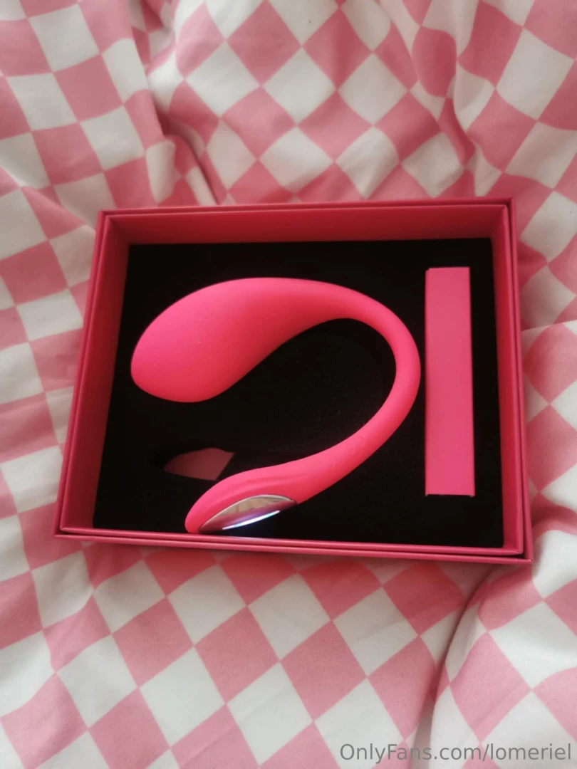 A new toy arrived and you re going to have the chance to satisfy me 