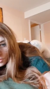 Some butt wiggles 4 today part 1