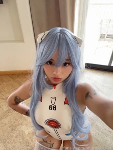 Tell me who s the cutest best girl part 1