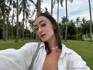 I feel quite inspired lately hopefully this mood will stickk