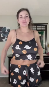 Forget tricks i m here to hand out treats who s ready for a wickedly