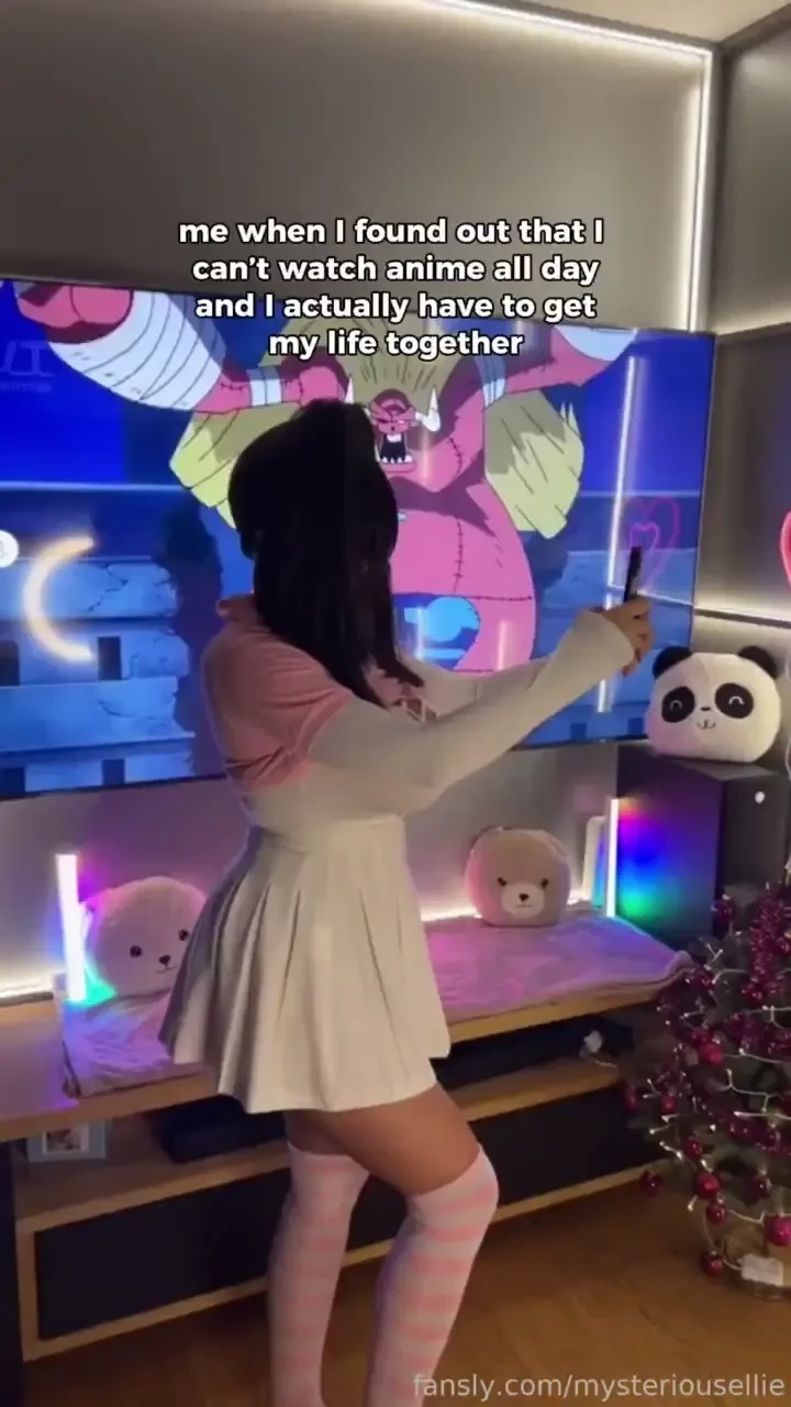 Can someone help me watch it the whole day teen anime mysterious 