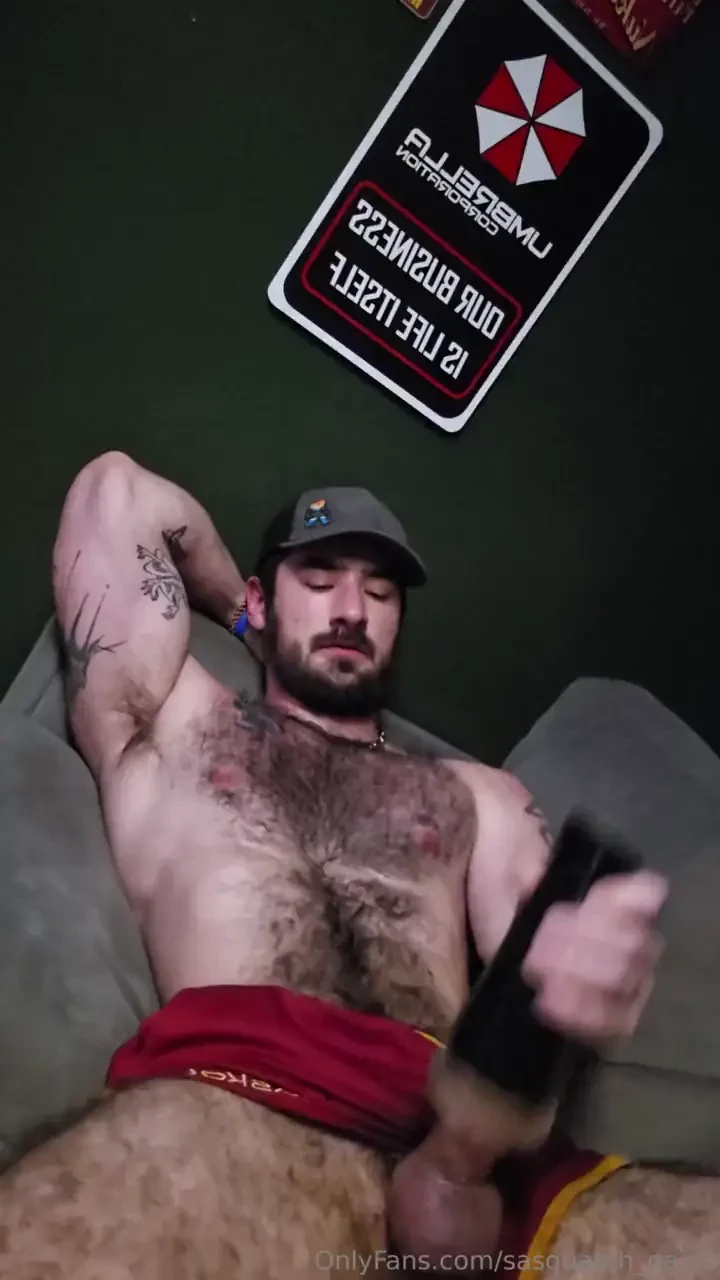 Come lay on your bro and let him rail you 3 vids part 1 