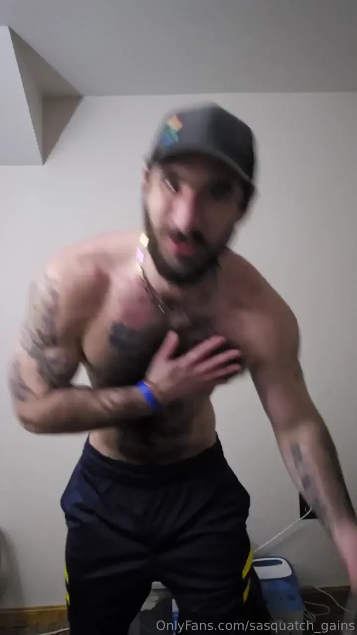 Here s a thank ya flexing for getting me to 1 on here man i hate oil 