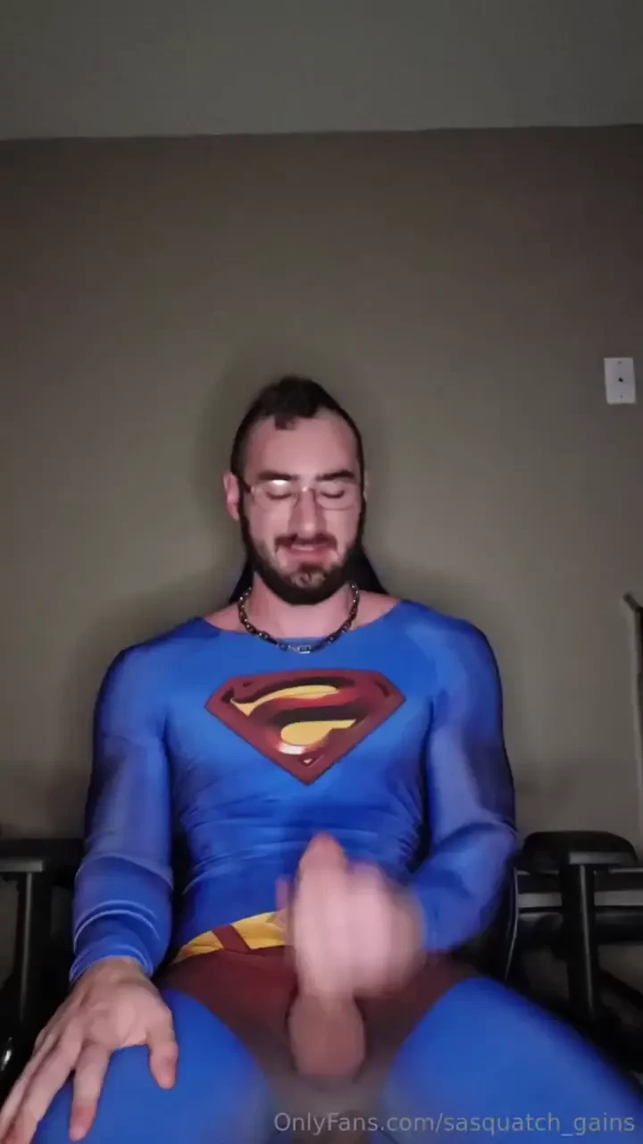 I need a hero i can t remember the rest of the song but you get the 