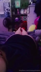 I love my arch sooo much a little bit a thigh a little bit of feet and