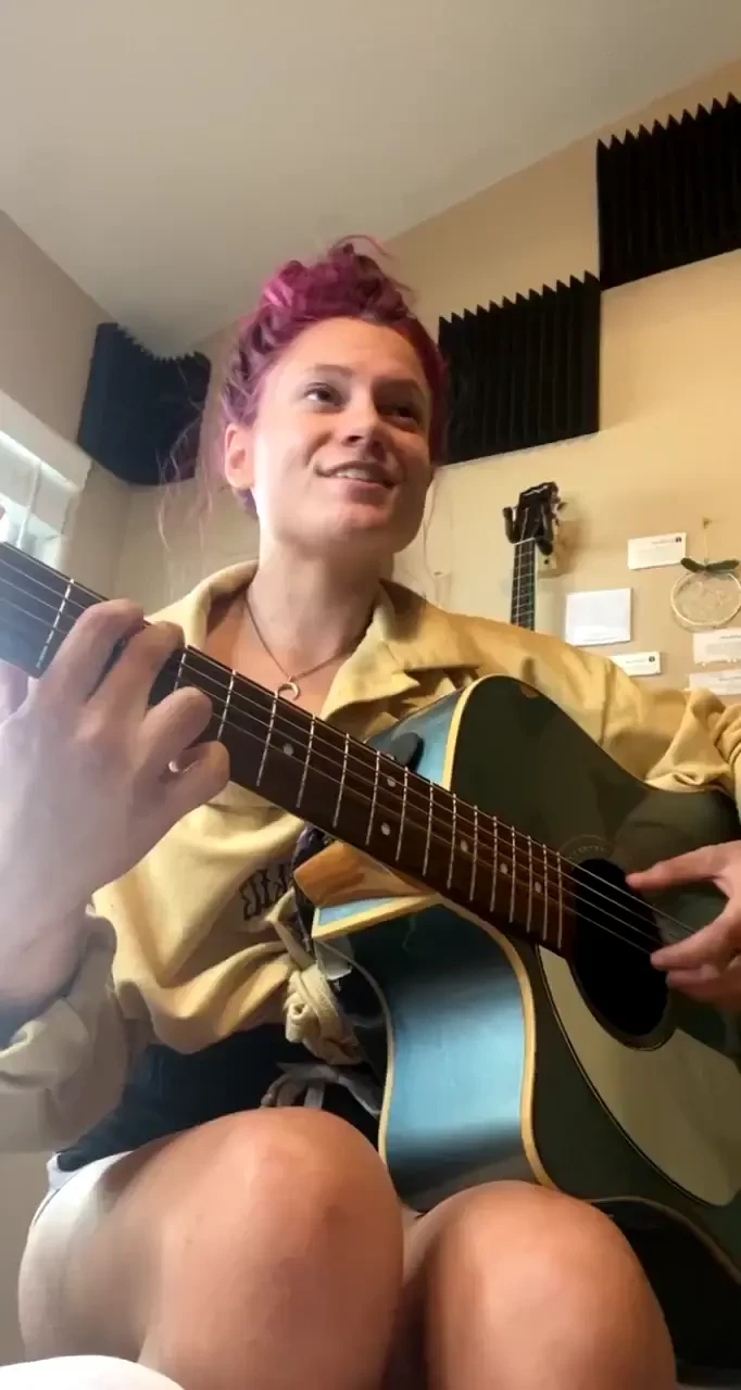 Hello it s me once again i want to apologize for not being very 